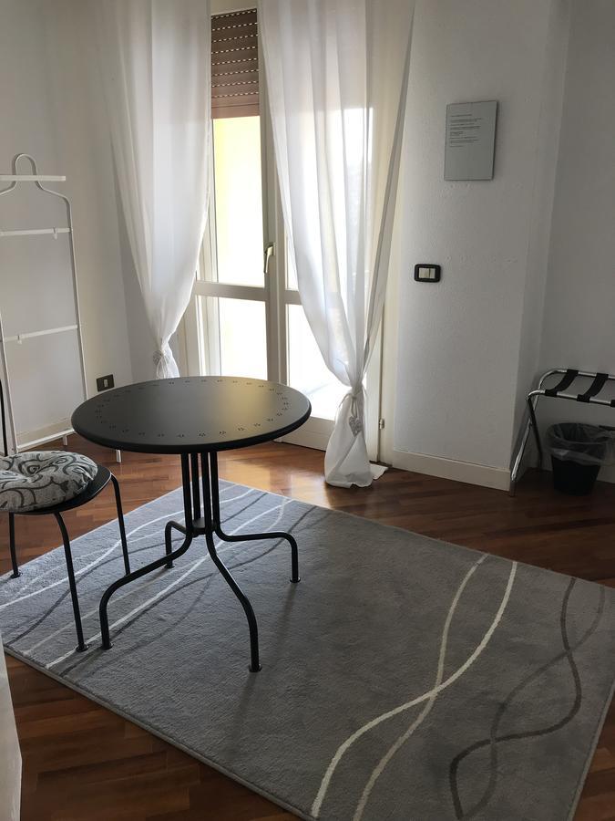 Guesthouse Flora Lodi Kültér fotó